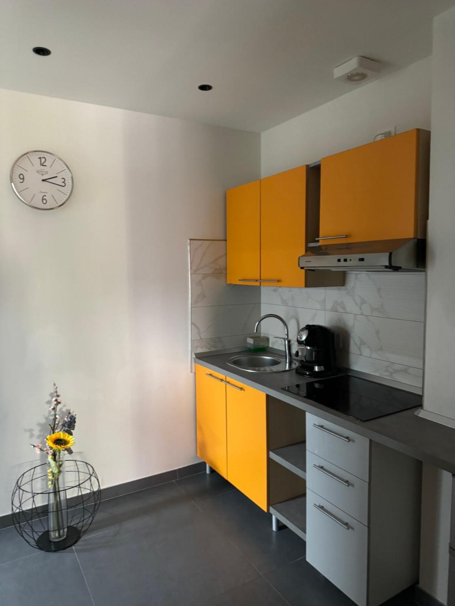 Appartamenti Clesioresidencebuonconsiglio Trento Bagian luar foto